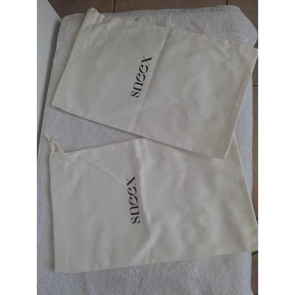 Sneex Shoe Dust Bags Set of 2 Off White Drawstring Storage Travel Bags Logo